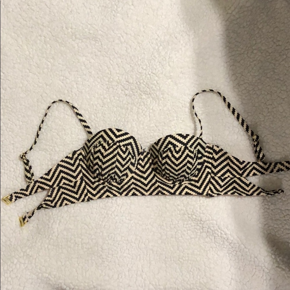Bikini top